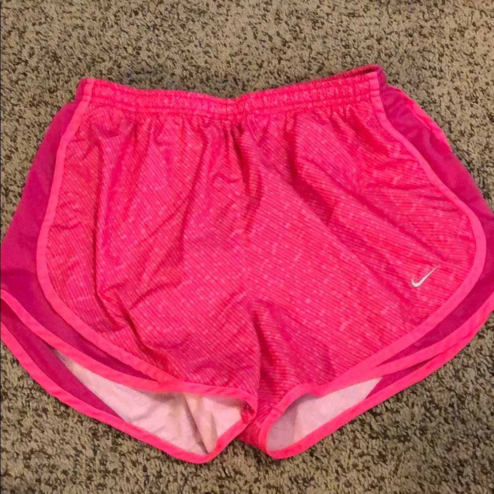 Women’s Nike Tempo Running shorts